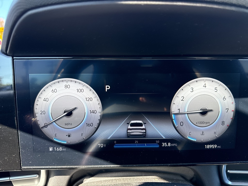 2023 Hyundai Elantra SEL photo 9