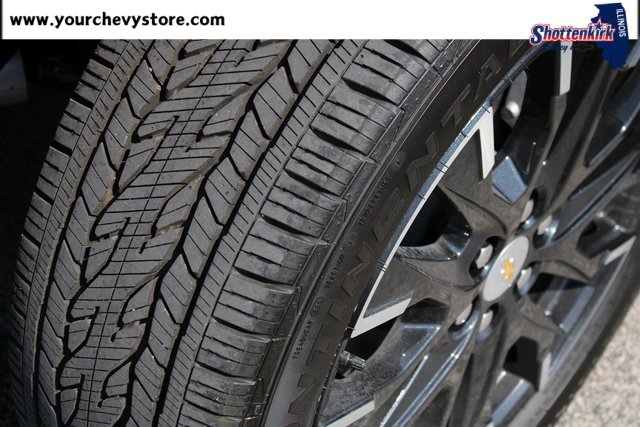 2026 Chevrolet Traverse photo 8