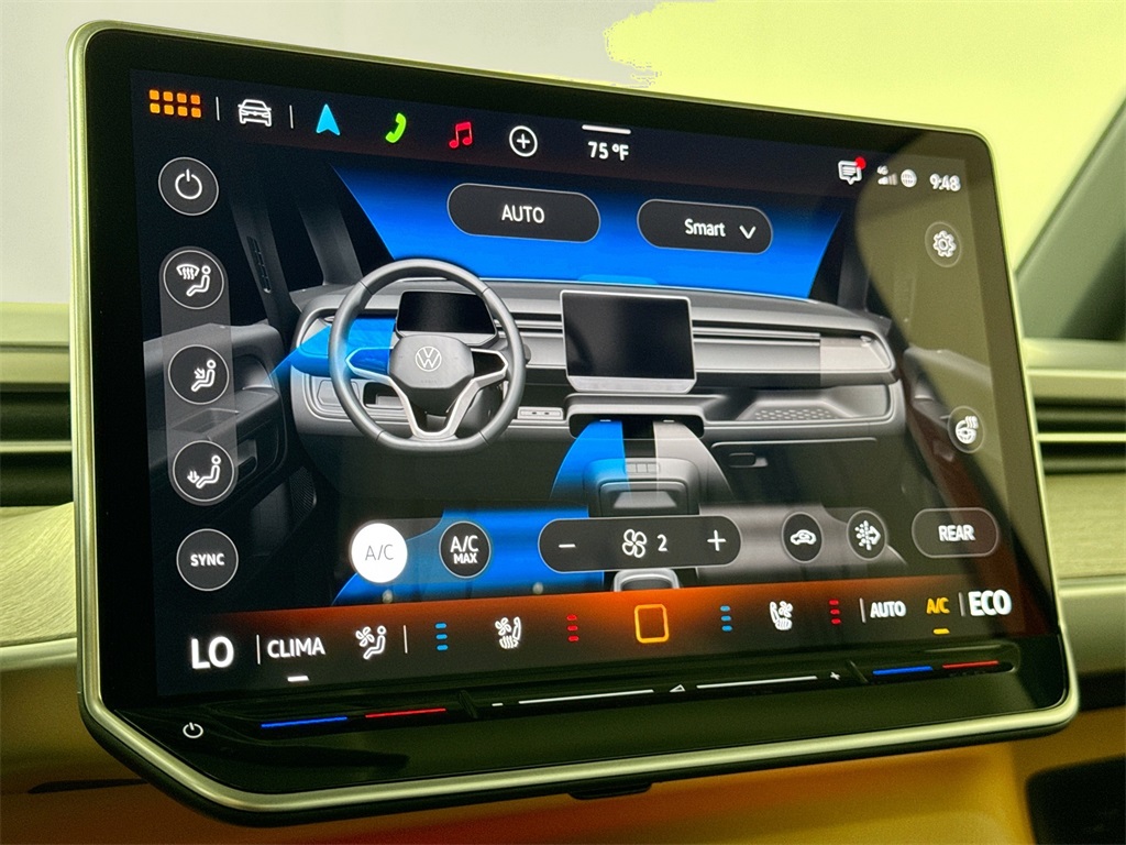 2025 Volkswagen ID. Buzz Pro Plus photo 34