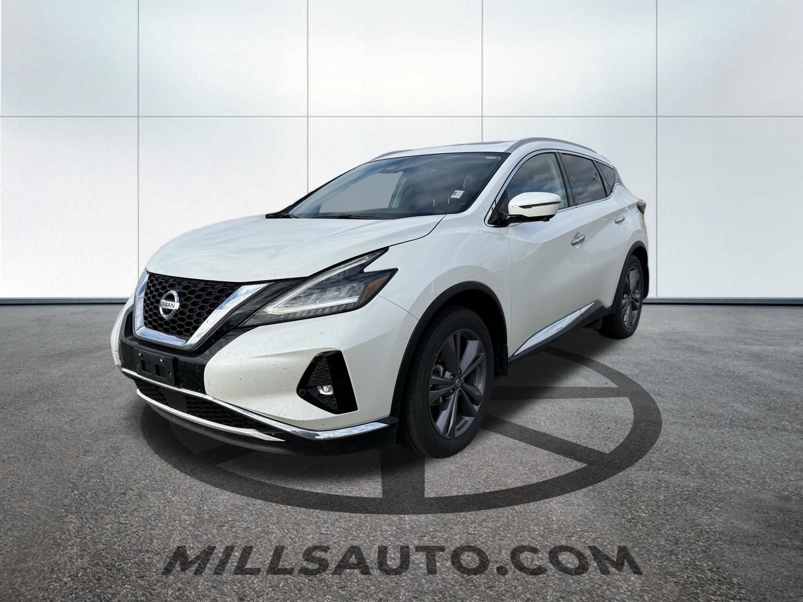 2021 Nissan Murano Platinum photo 2