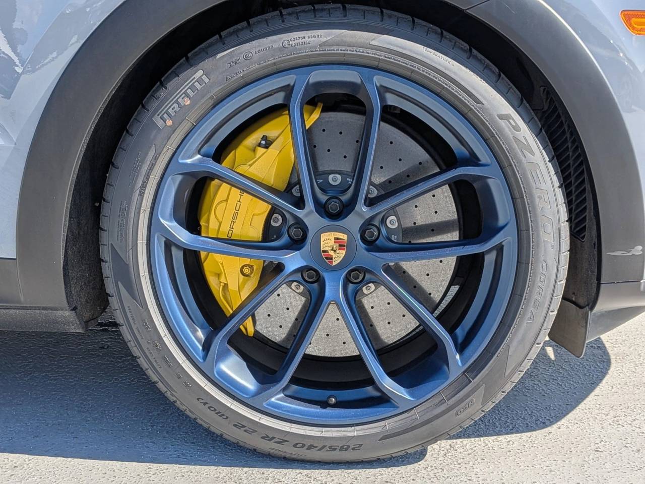 2024 Porsche Cayenne Turbo GT photo 23