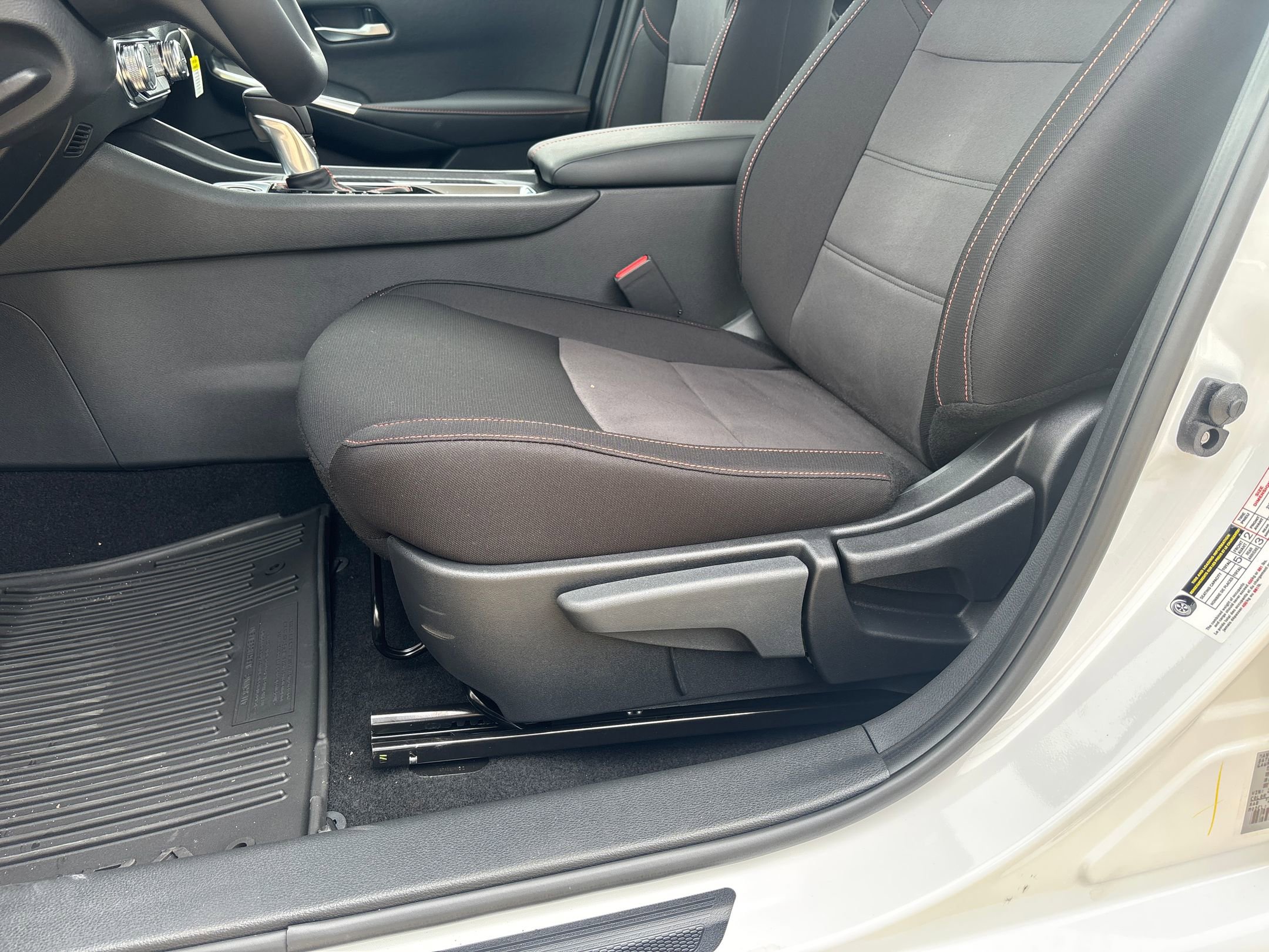 2025 Nissan Sentra SR photo 21