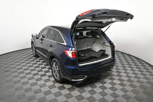 2017 Acura RDX Advance photo 24