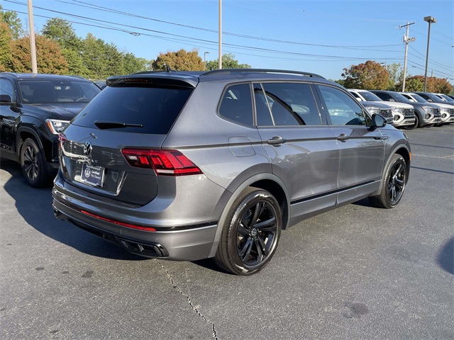 2024 Volkswagen Tiguan SE R-Line Black photo 5