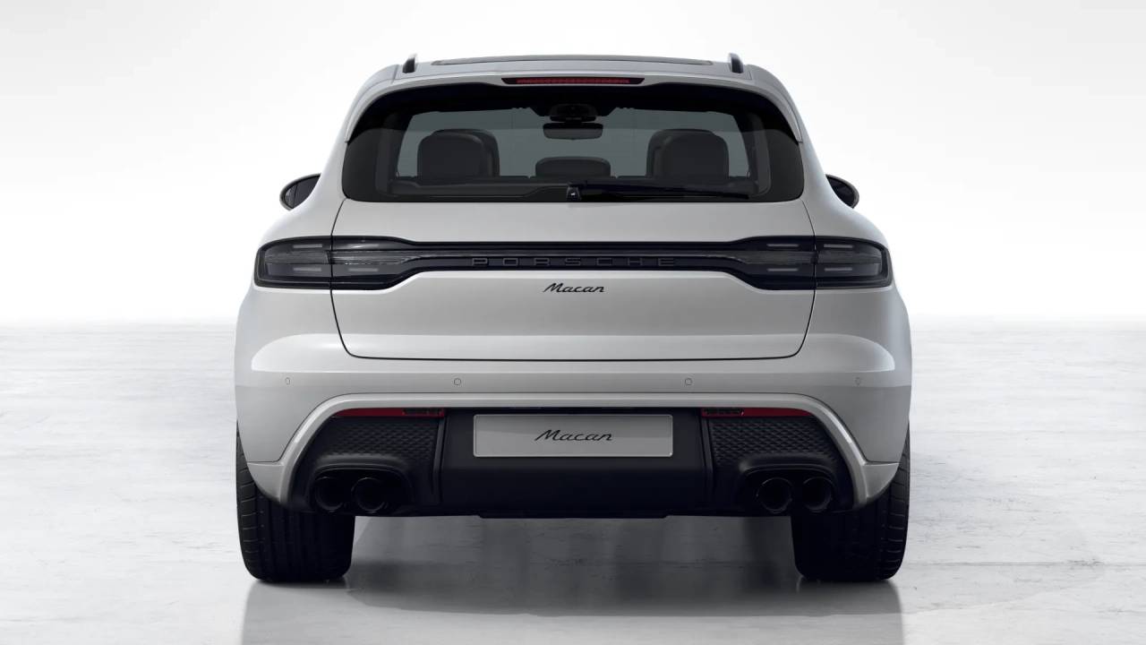 2026 Porsche Macan T photo 7