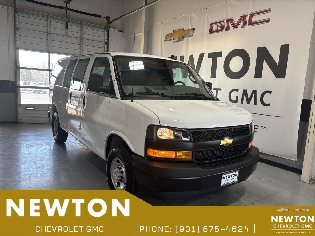 2025 Chevrolet Express Cargo Work Van's photo