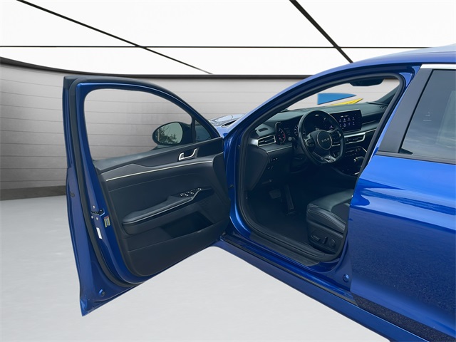 2022 Kia K5 GT-Line photo 36
