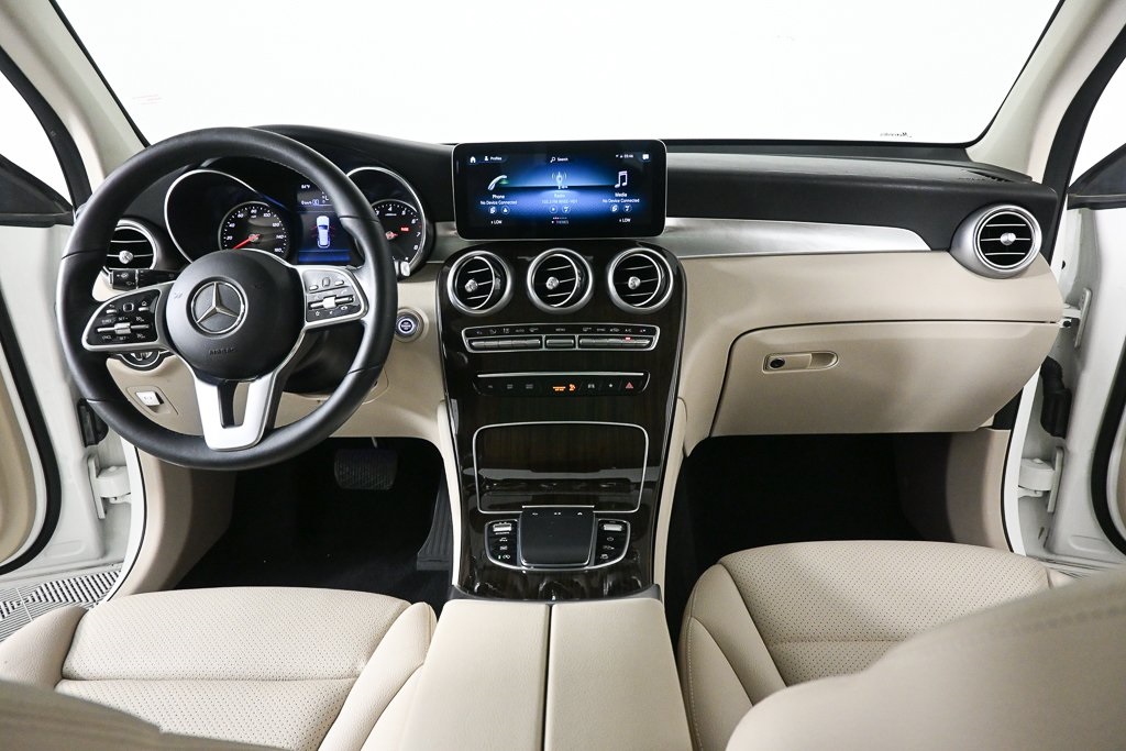 2022 Mercedes Benz GLC 300 photo 14