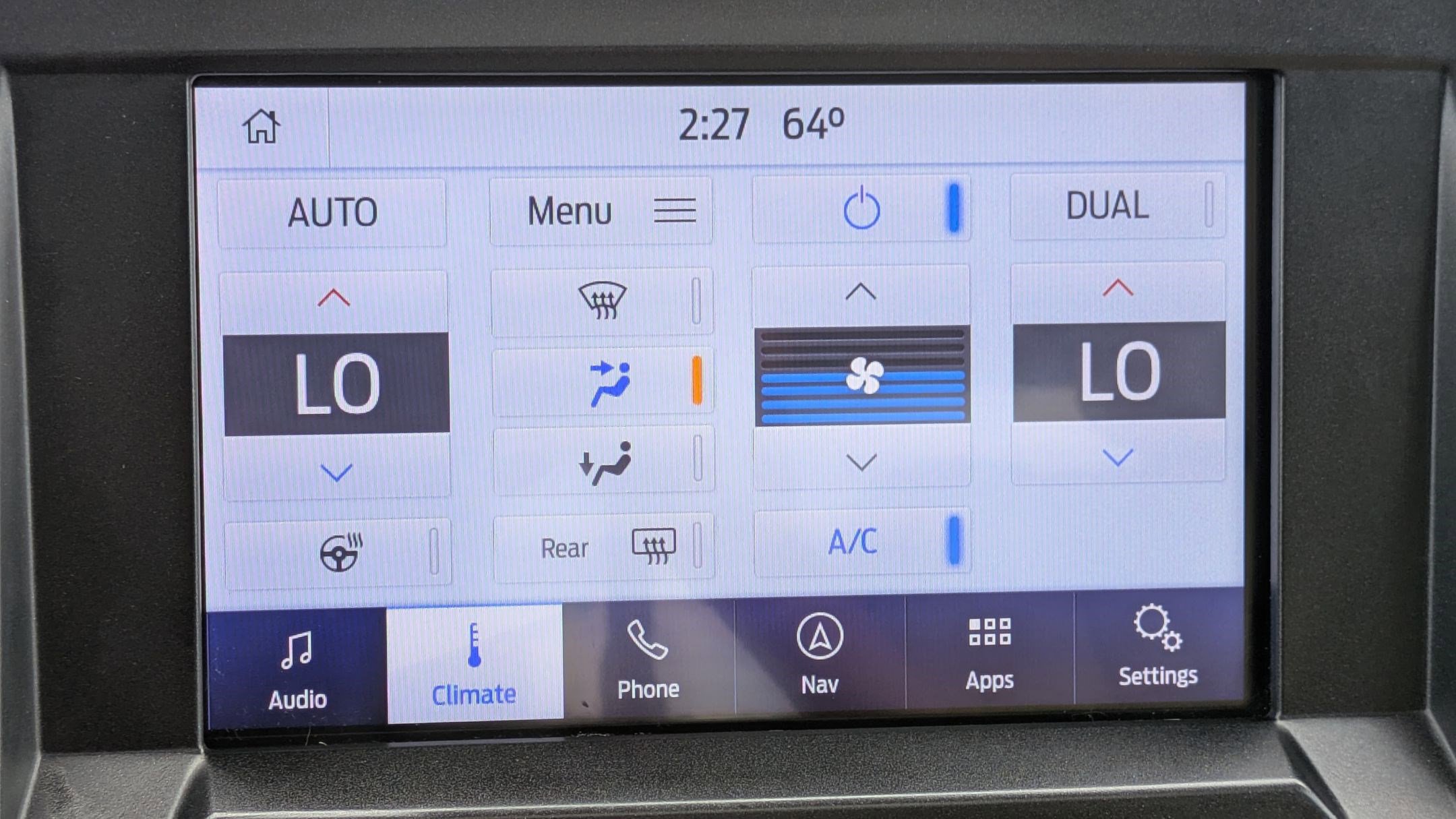 2020 Ford F-150 Lariat photo 24