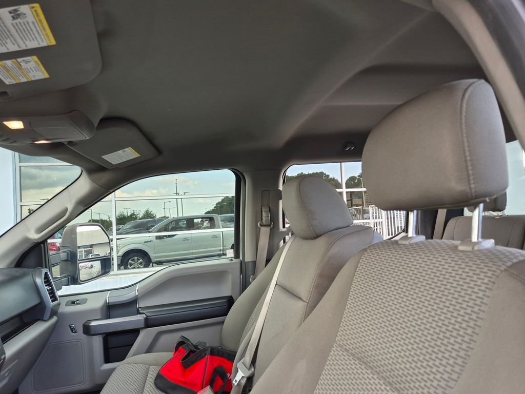 2018 Ford F-150 XLT photo 13