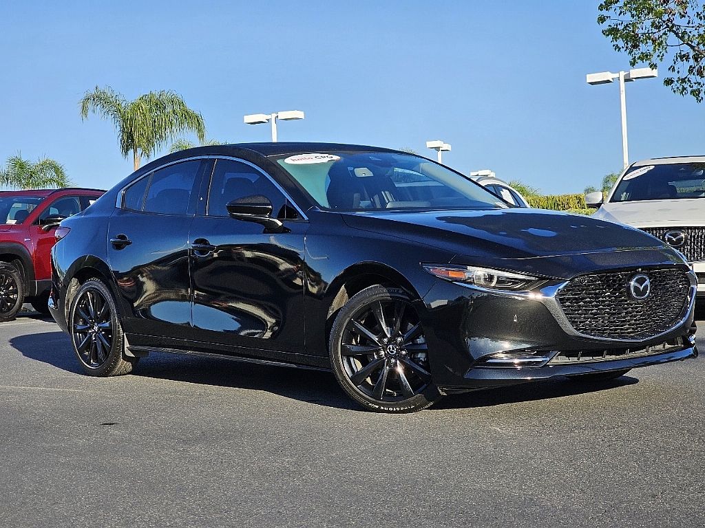 2021 Mazda Mazda3 Premium Plus photo 2