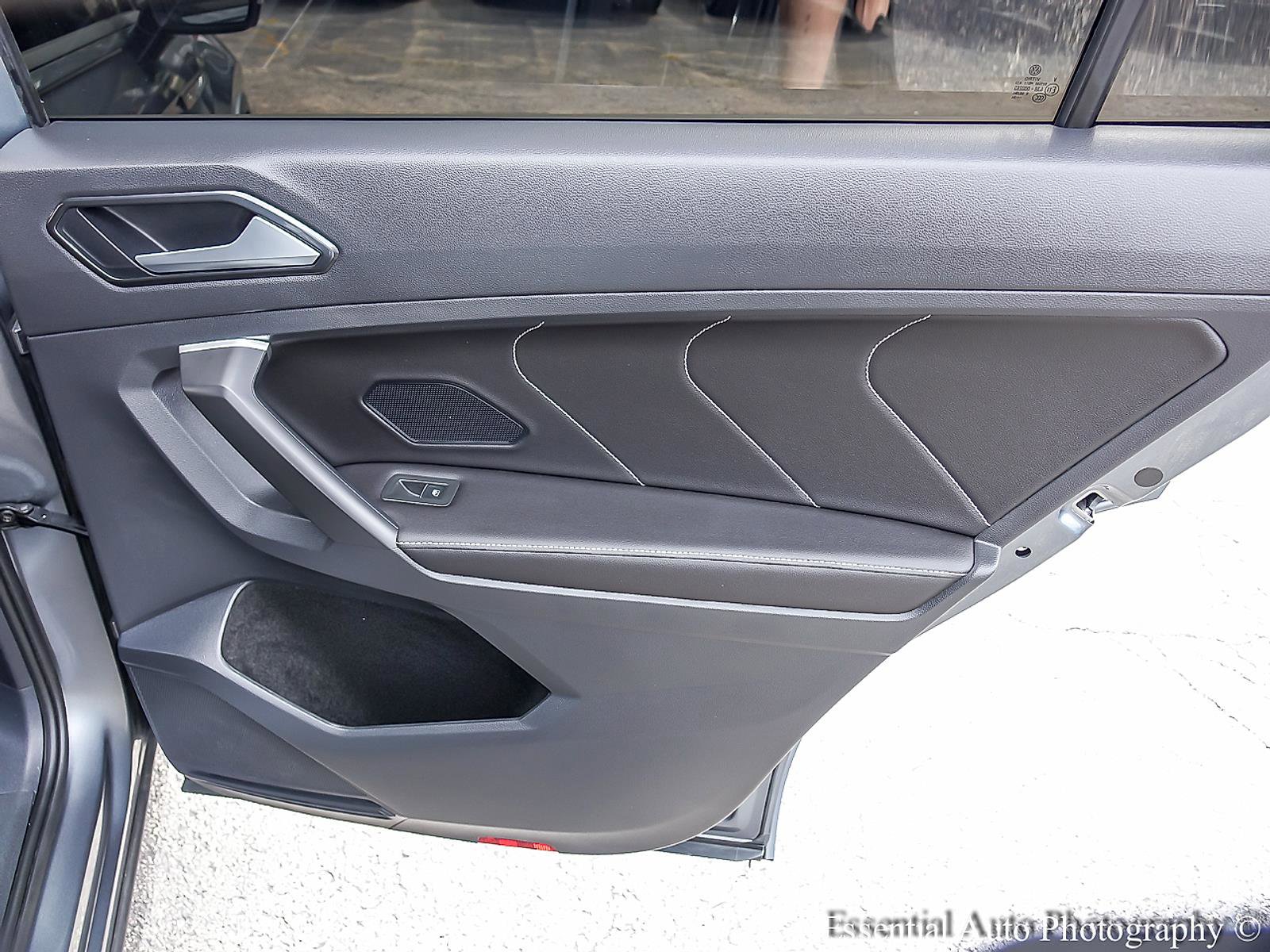 2024 VOLKSWAGEN TIGUAN - Image 24