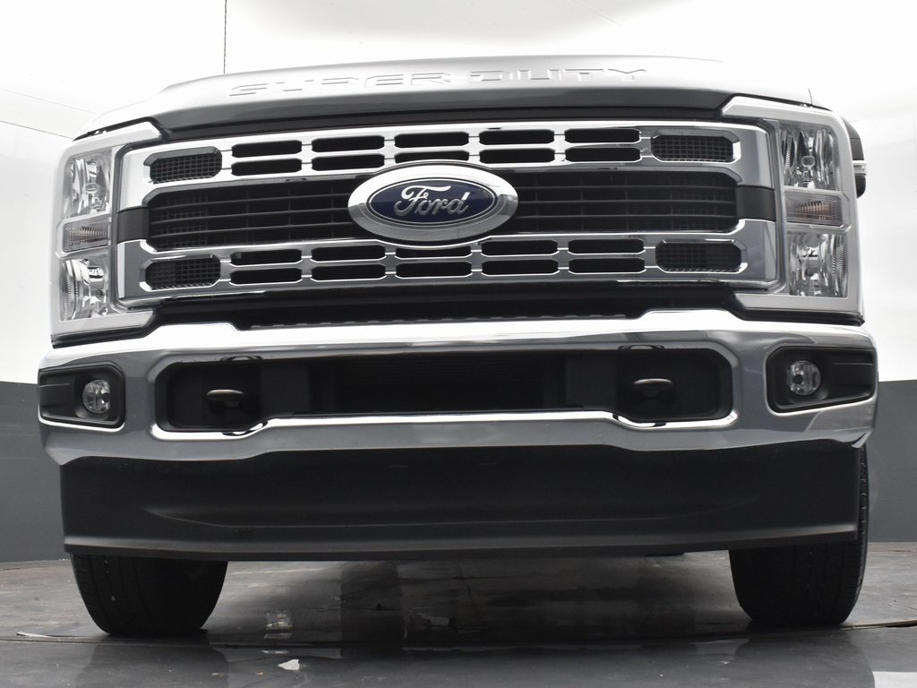 2024 Ford F-250 XLT photo 12