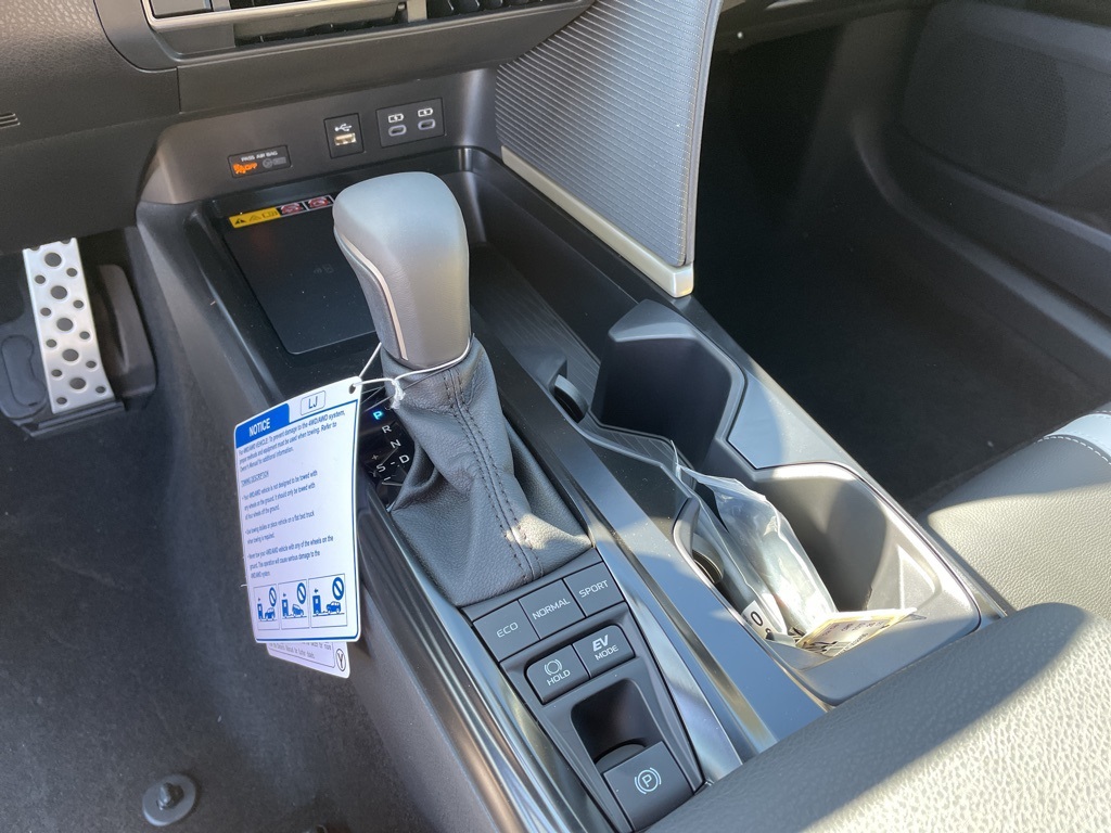 2026 Toyota Camry photo 9
