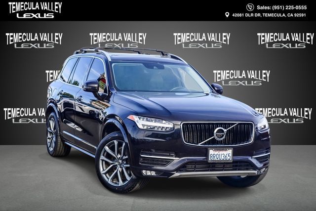 2019 Volvo XC90 Momentum's photo