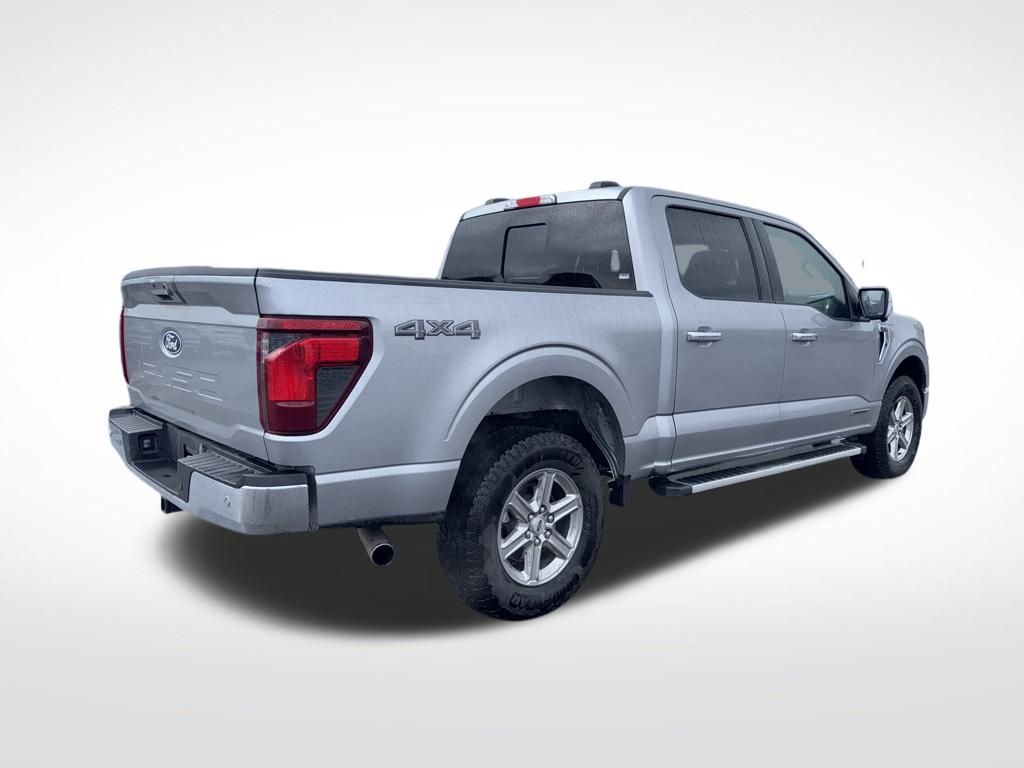 2024 Ford F-150 XLT photo 3