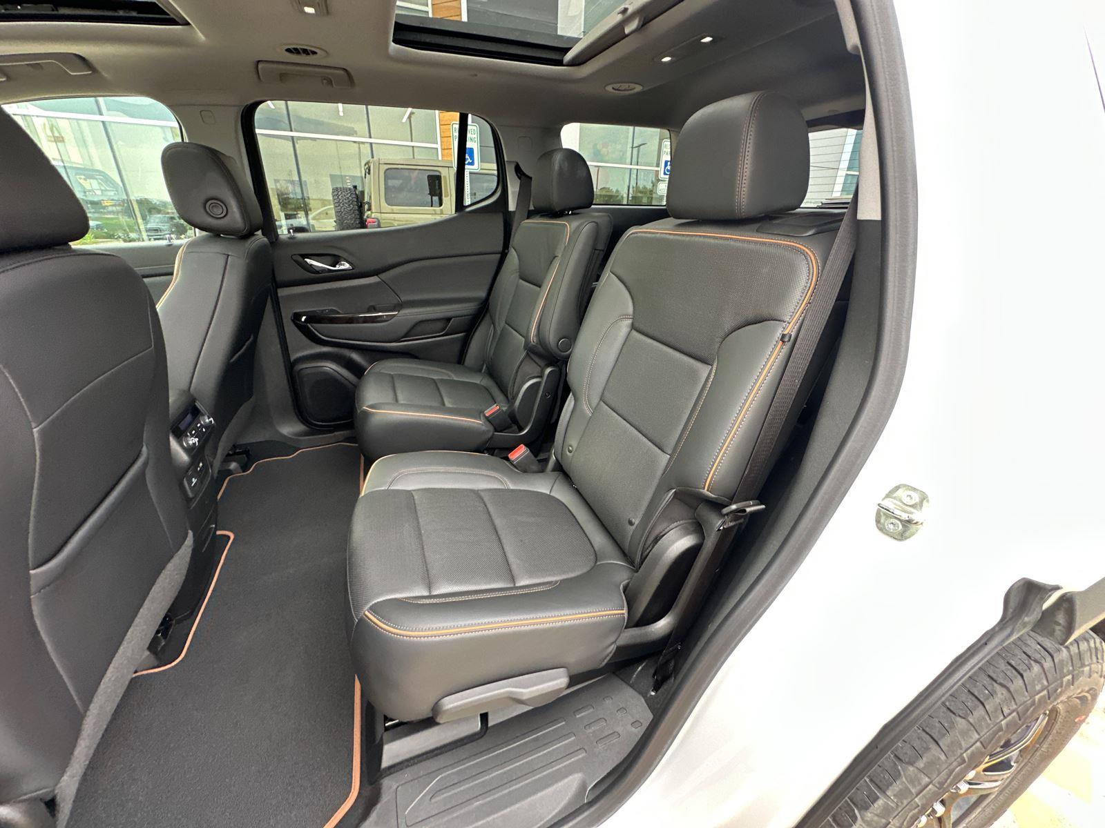 2023 Gmc Acadia AT4 photo 27