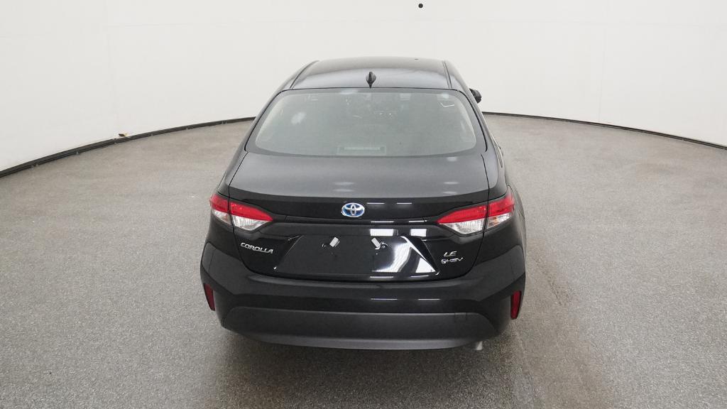 2025 Toyota Corolla Hybrid LE photo 18