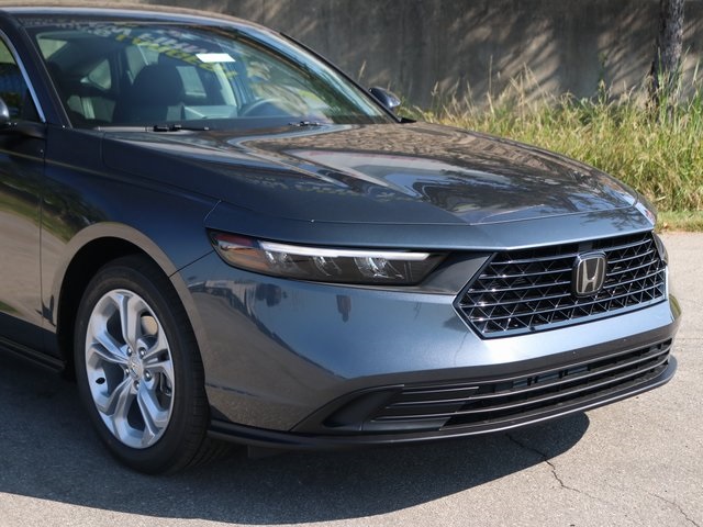 2025 Honda Accord 1.5T LX photo 3