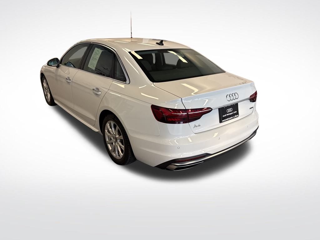2021 Audi A4 40 Premium Quattro photo 13