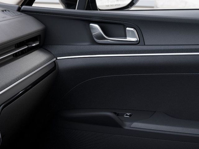 2026 Kia K5 LXS photo 23