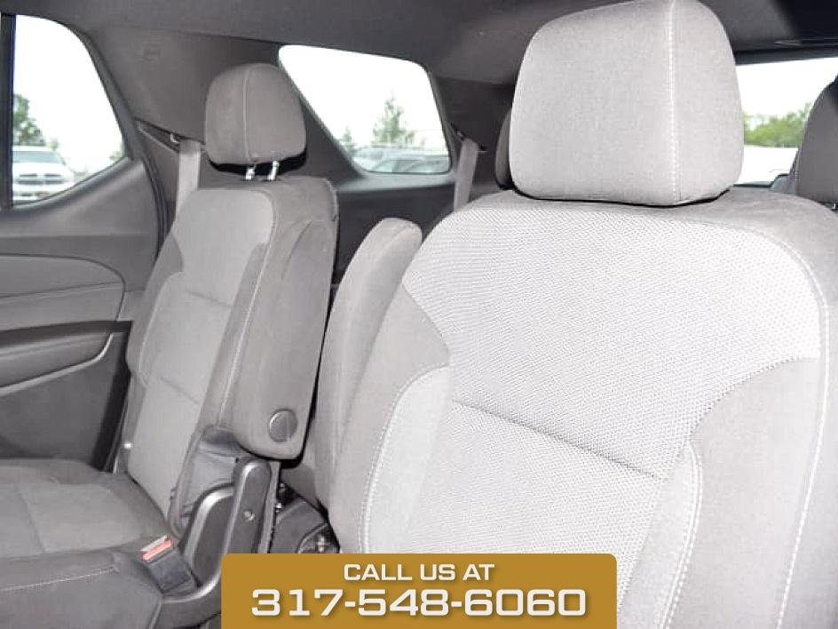 2023 Chevrolet Traverse Cloth photo 13