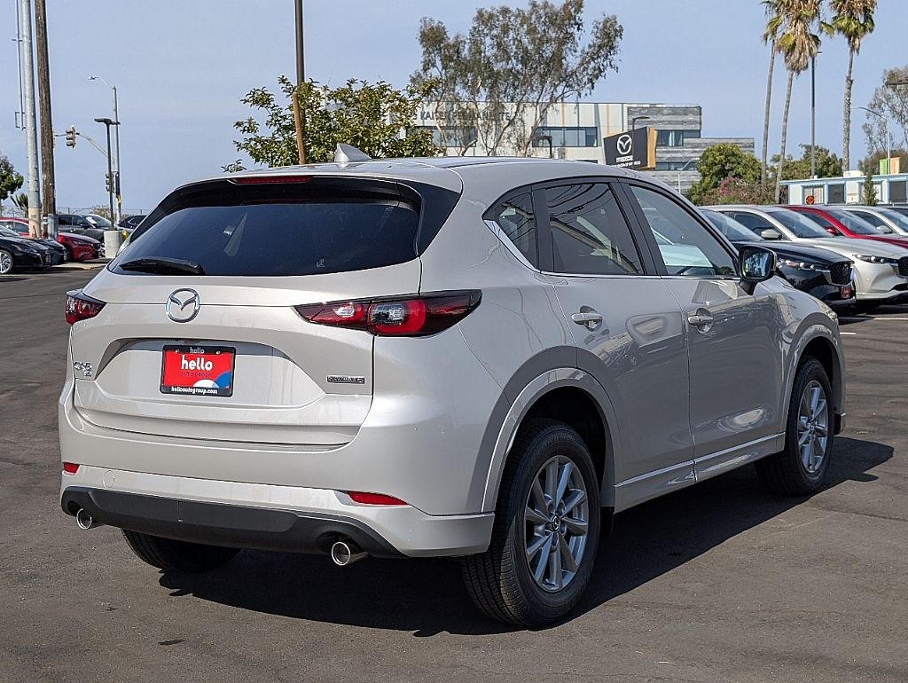 2025 Mazda CX-5 2.5 S Preferred photo 9