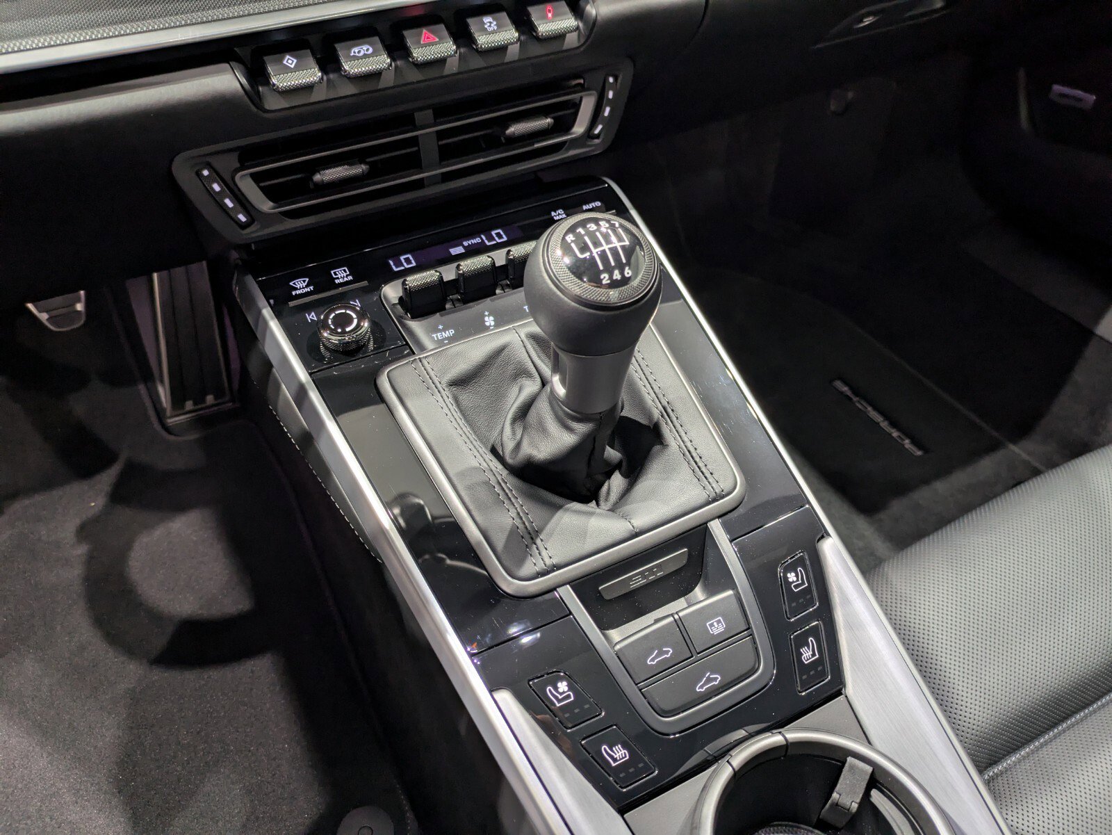 2024 Porsche 911 S Coupe photo 18