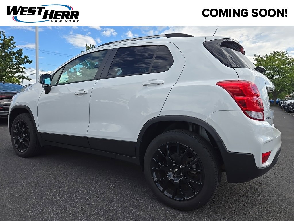 2022 Chevrolet Trax LT photo 3