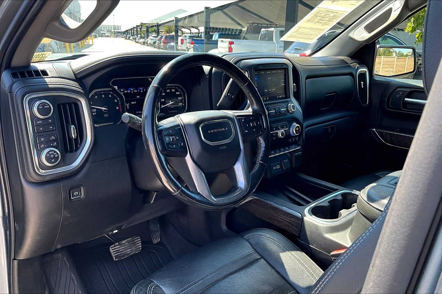 2020 Gmc Sierra Denali photo 16