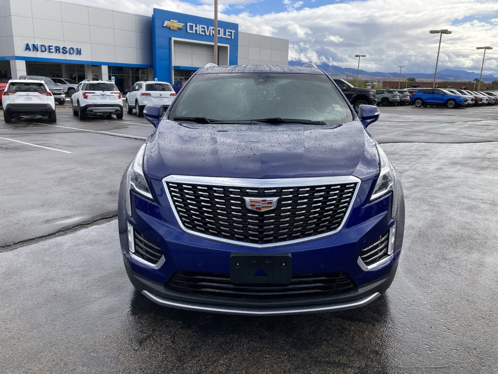 2023 Cadillac XT5 Premium Luxury photo 2