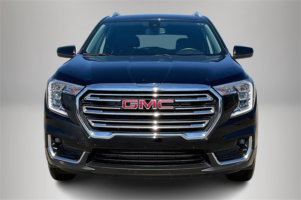 2024 Gmc Terrain SLT photo 2