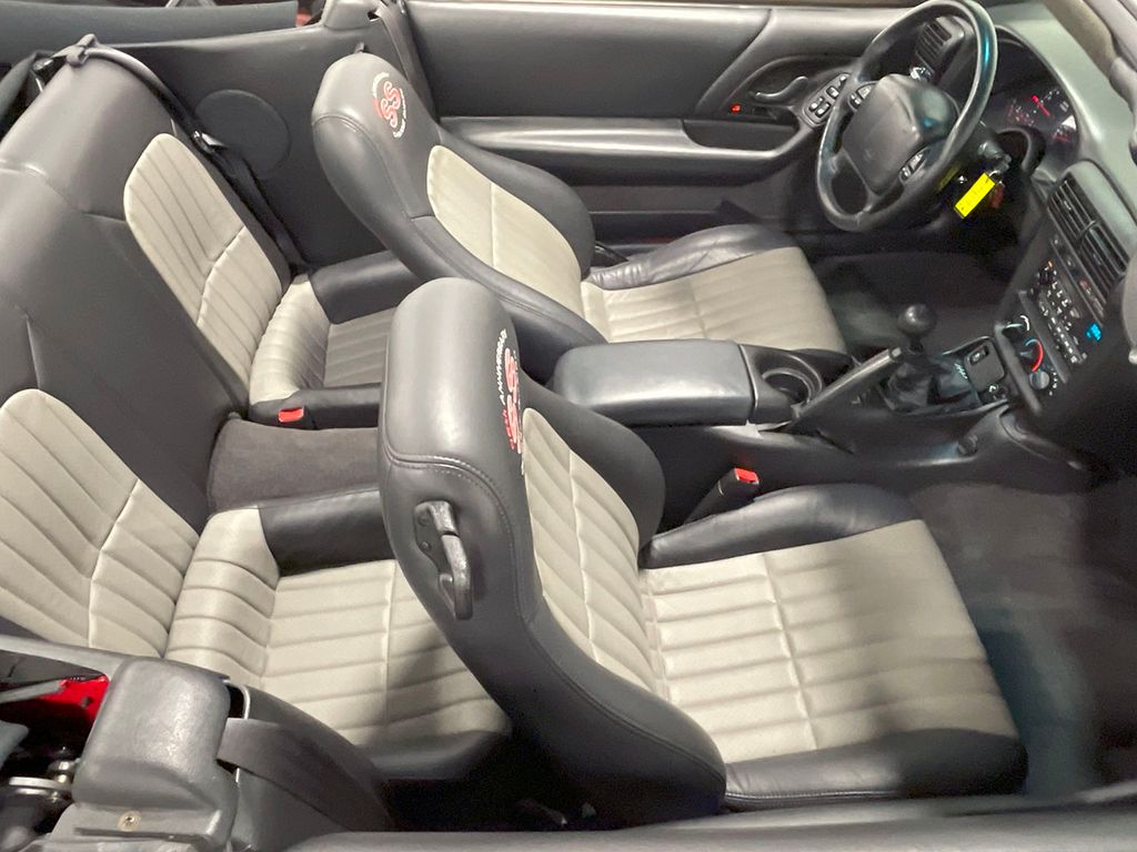 2002 Chevrolet Camaro Sport Coupe photo 62