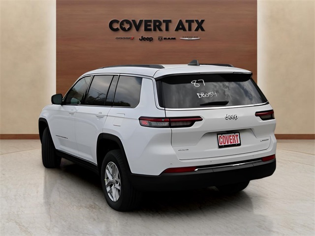 2025 Jeep Grand Cherokee Laredo X photo 3