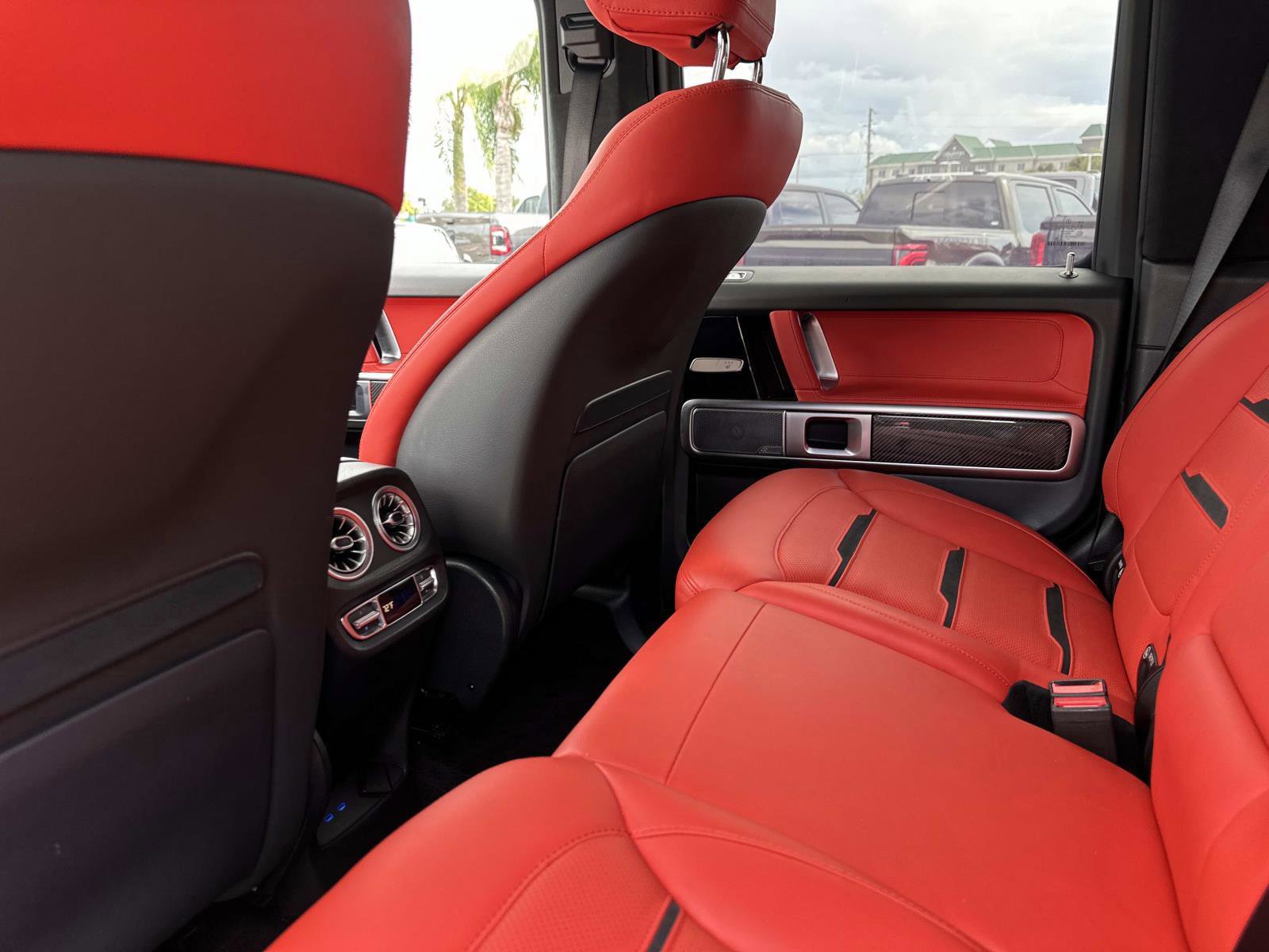 2025 Mercedes Benz G 63 AMG photo 13