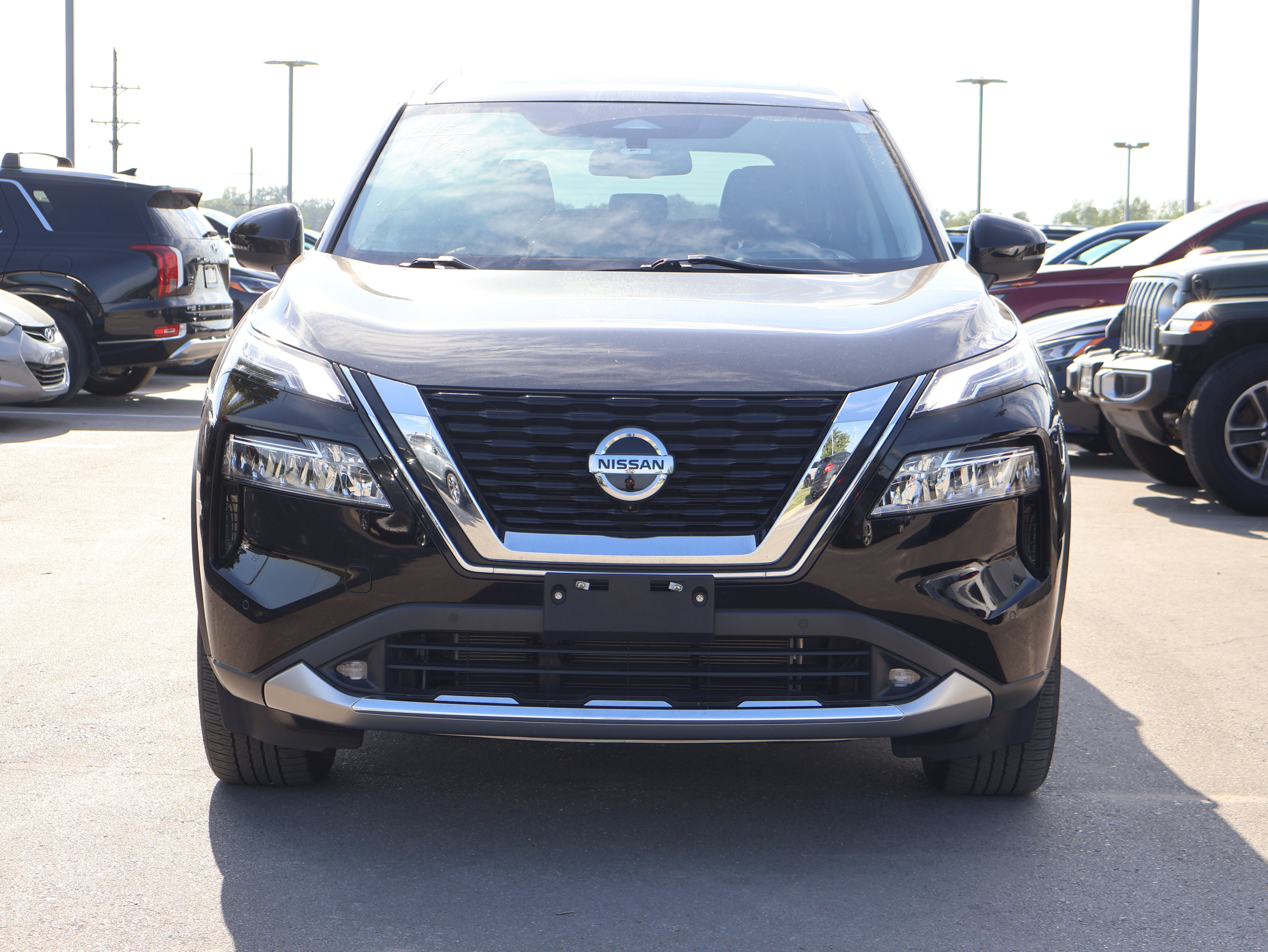 Used 2021 Nissan Rogue Platinum with VIN JN8AT3DD6MW309537 for sale in Kansas City