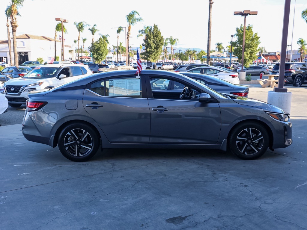 2024 Nissan Sentra SV photo 2