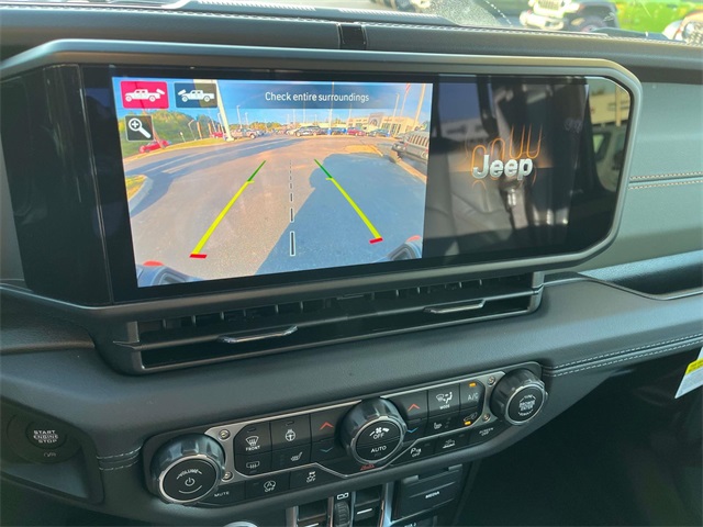 2025 Jeep Gladiator Mojave photo 28