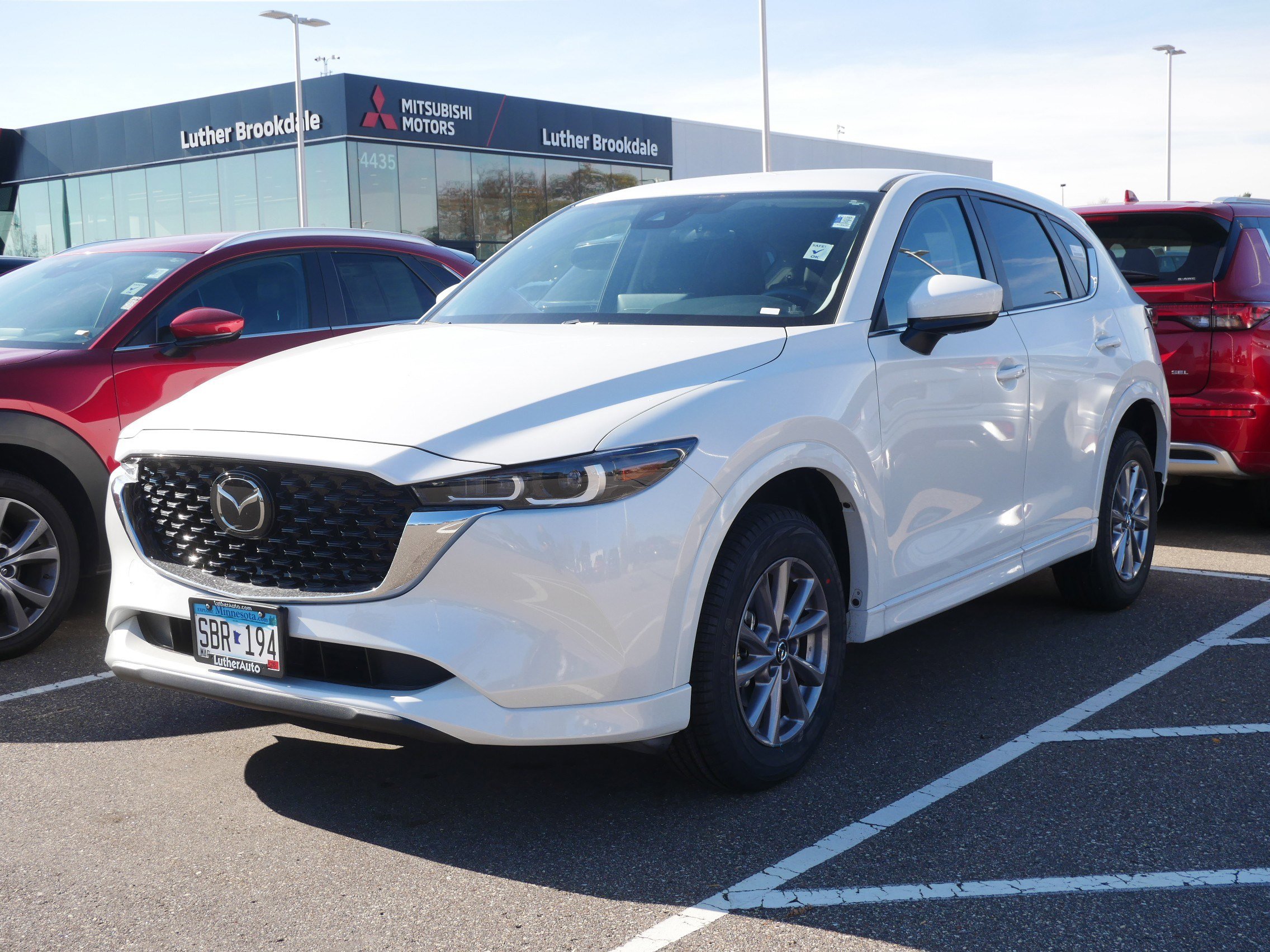 2025 Mazda CX-5 2.5 Select photo 3