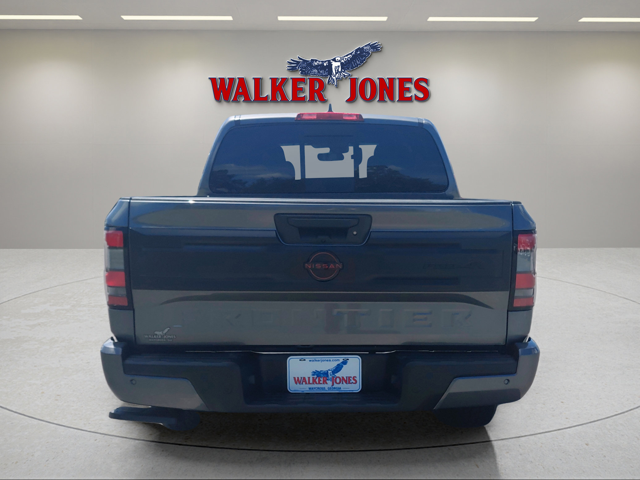 2025 Nissan Frontier PRO-4X photo 3