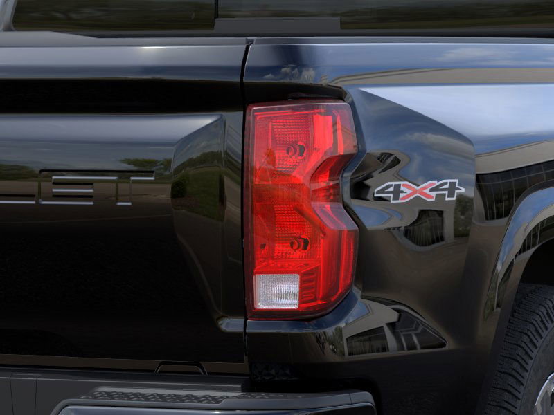 2025 Chevrolet Colorado Work Truck LT photo 11