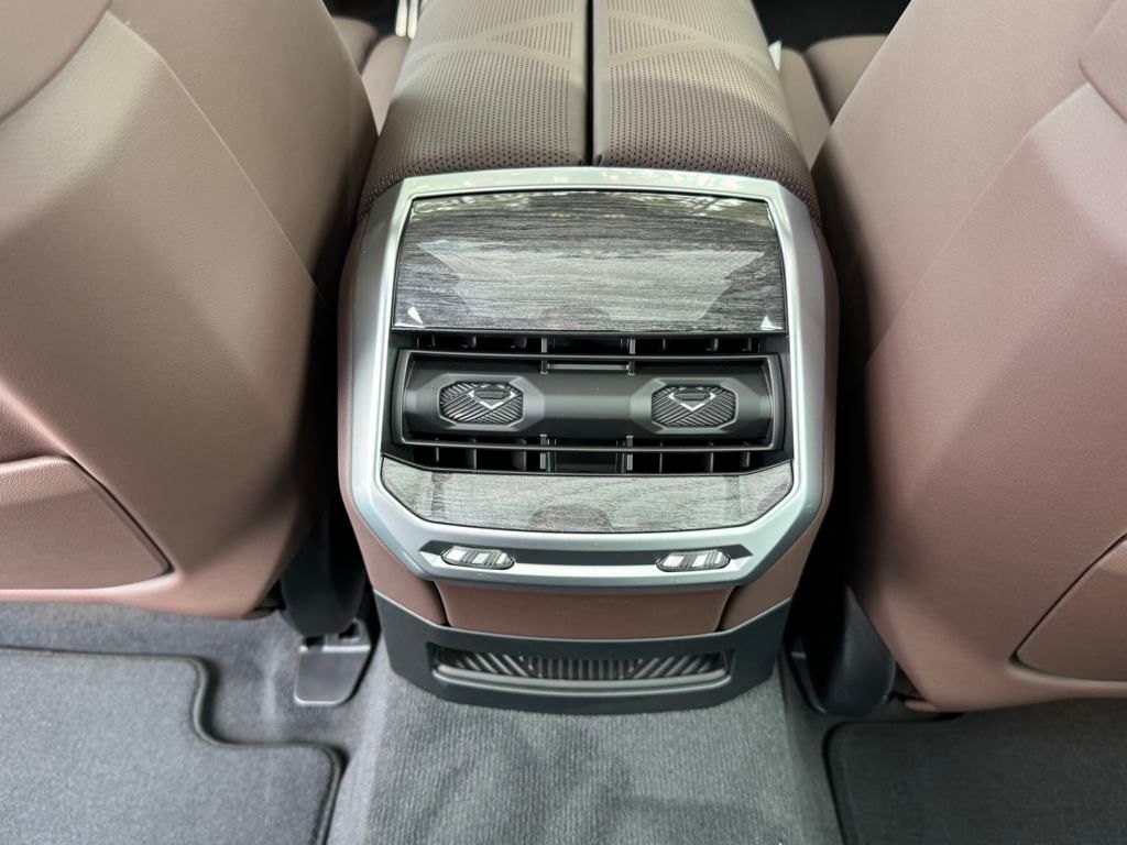 2025 Bmw 760i xDrive photo 14