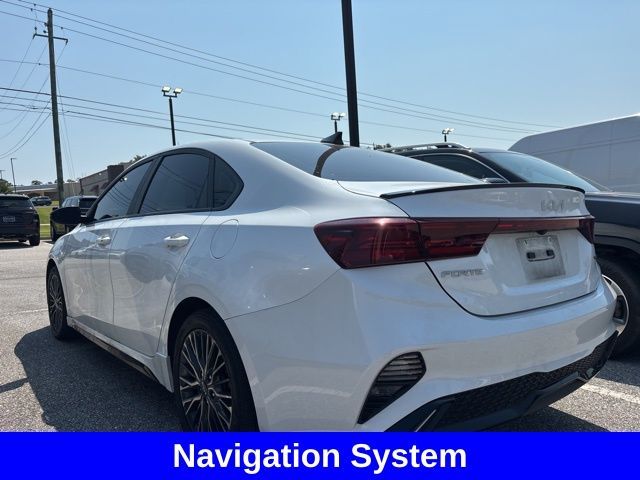 2024 Kia Forte GT-Line photo 2