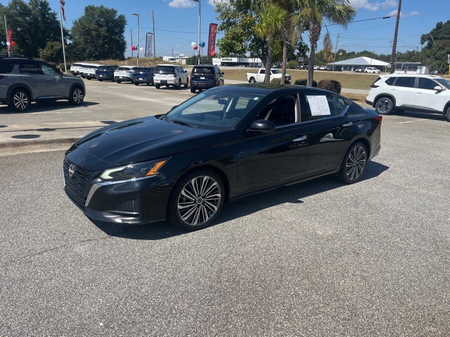 2023 Nissan Altima 2.5 SL photo 3