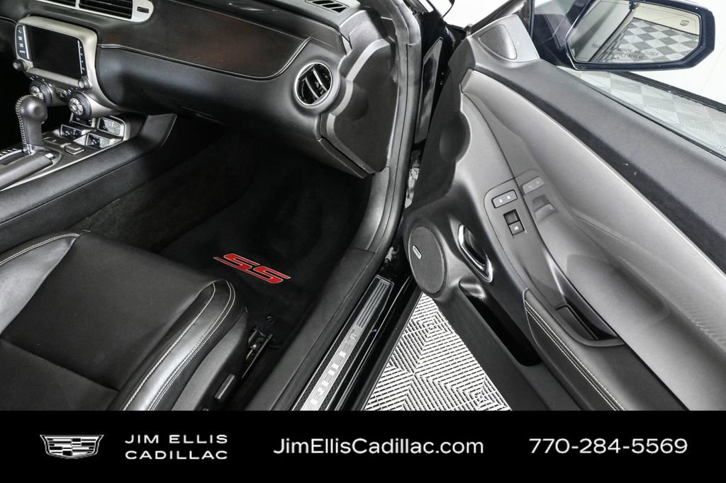 2014 Chevrolet Camaro 2SS photo 20