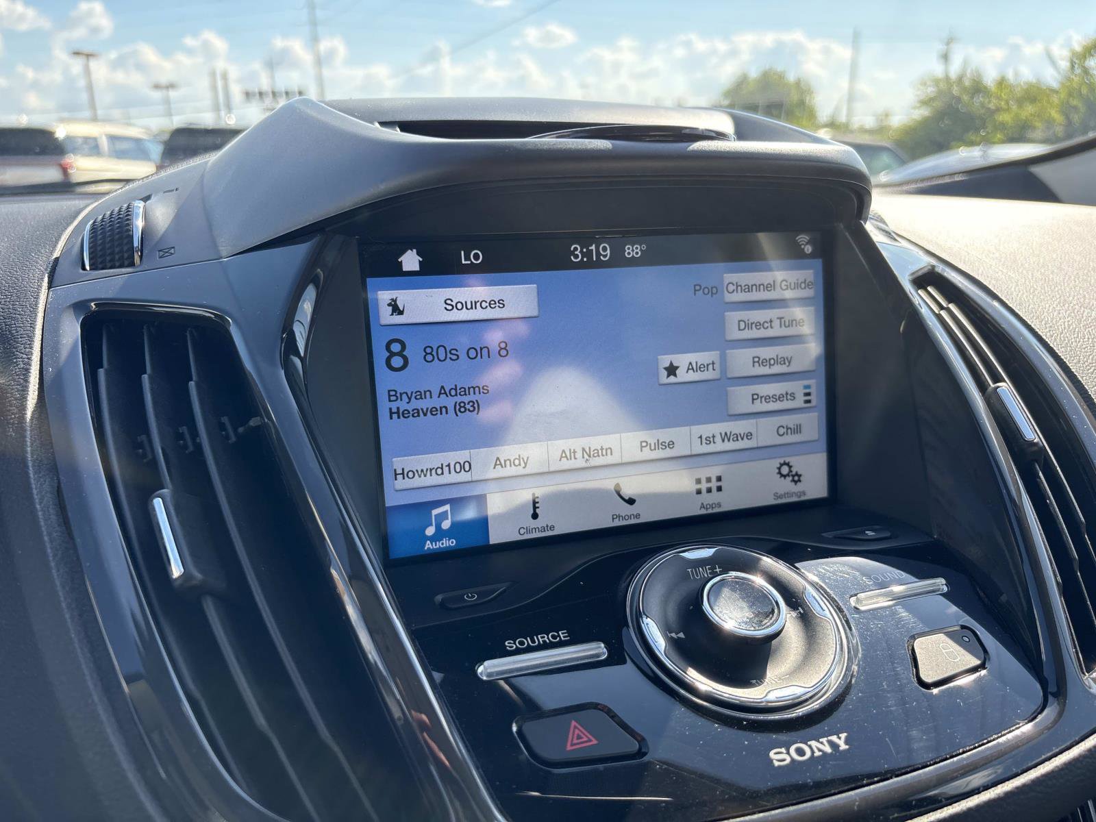 2016 Ford Escape Titanium photo 27
