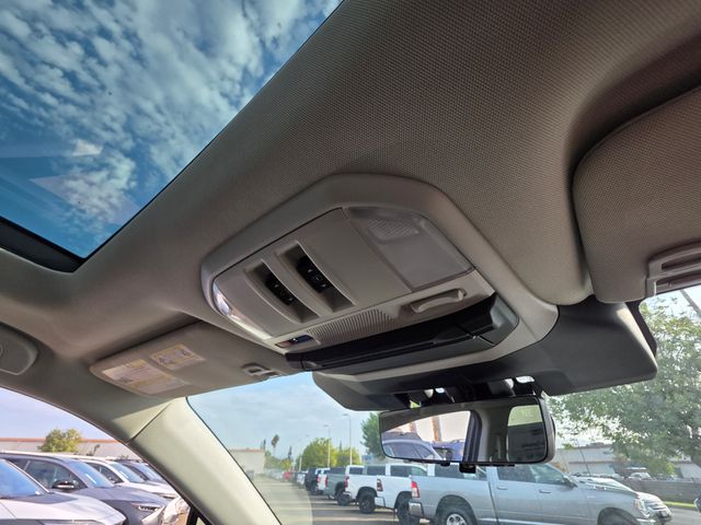 2025 Subaru Ascent Touring photo 8