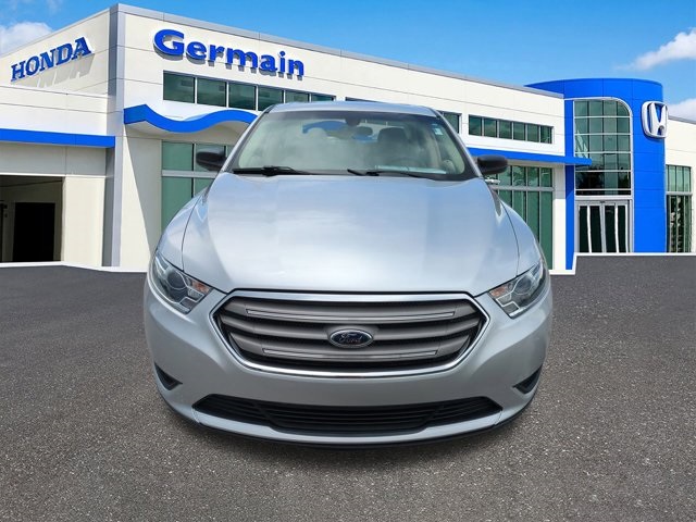 2018 Ford Taurus SE photo 6