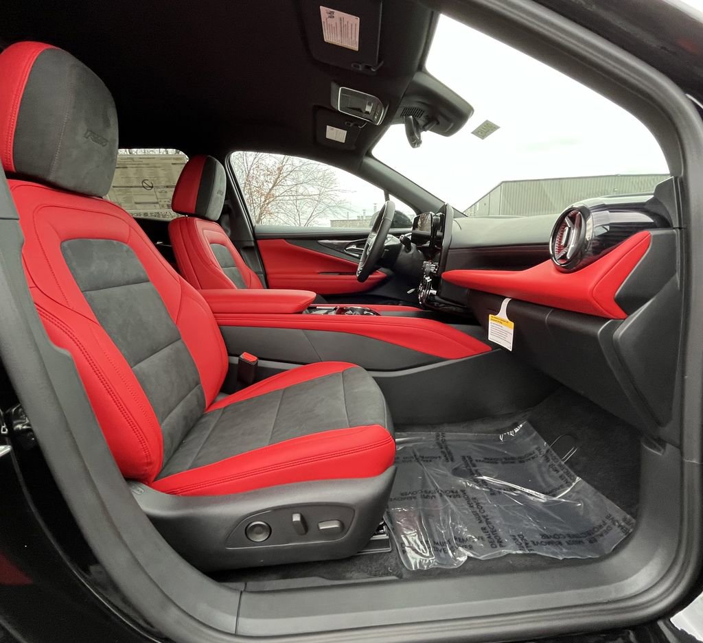 2025 Chevrolet Blazer EV RS photo 29