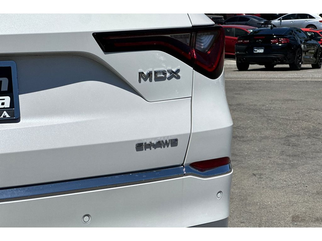 2026 Acura MDX SH-AWD Advance photo 7